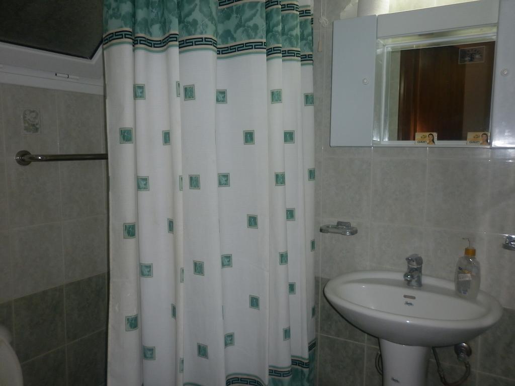Miramare Hotel Lakkion Екстер'єр фото