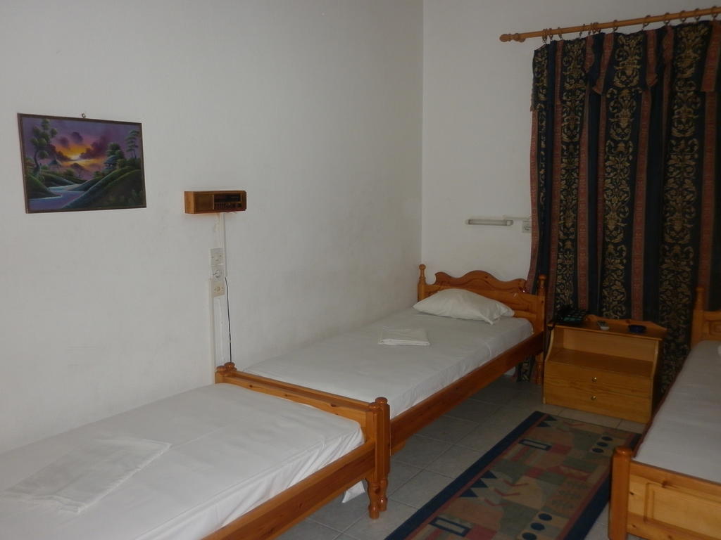 Miramare Hotel Lakkion Екстер'єр фото